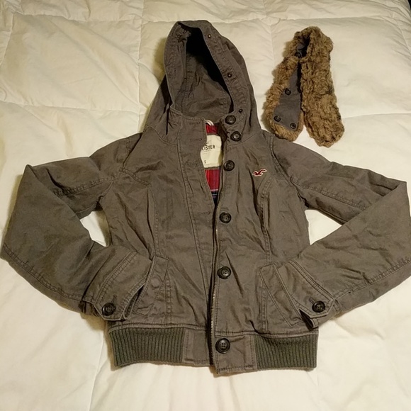 Hollister Jackets & Blazers - ♥️SALE! Hollister Grey Cloth & Flannel Jacket
